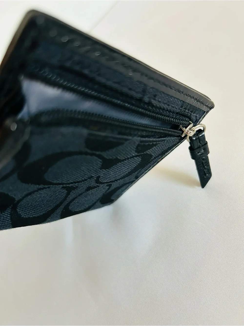 🖤Coach🩶Canvas & Leather Signature Logo Compact Wallet with Silver